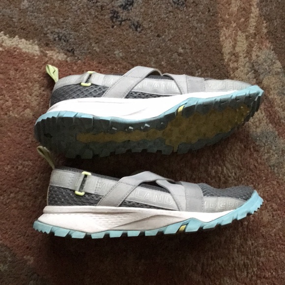 Womens size 7.5 Timberland Garrison Trail Waterproof Hiking Shoes - Picture 3 of 10